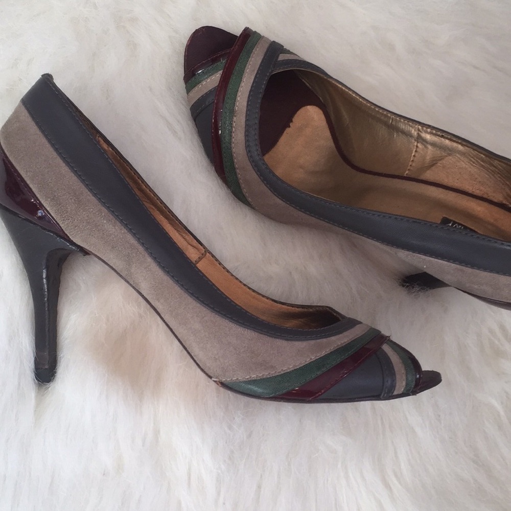Patty Armani Peep Toe Pumps Womens 7 EU 38 Multicolor Suede Patent Leather Heels